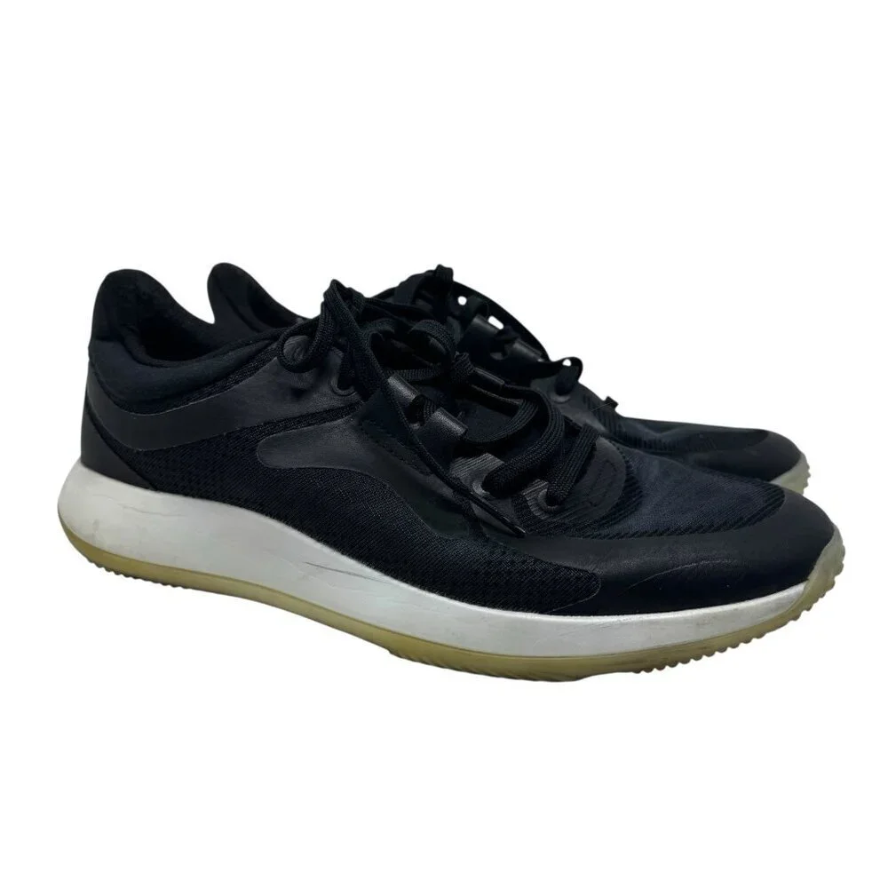 Lululemon Womens Strongfeel Train Black White sneakers training Shoes Size 9.5
